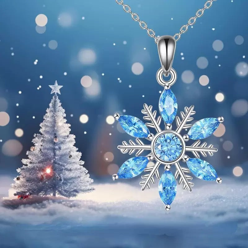 Collar con colgante de copo de nieve